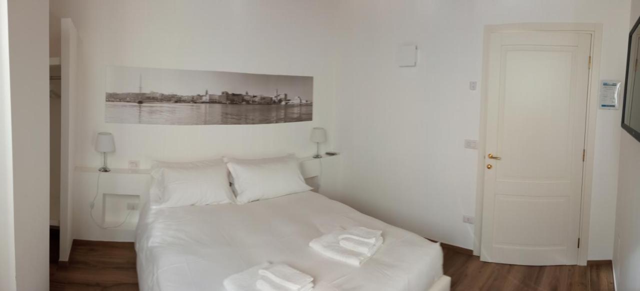 Bed and Breakfast La Soffitta Covelli Trani Exteriér fotografie