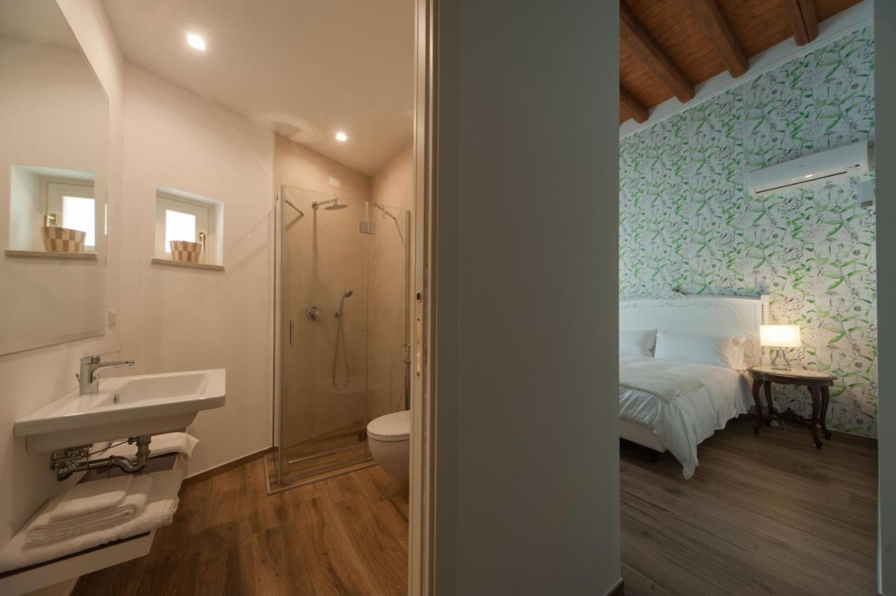 Bed and Breakfast La Soffitta Covelli Trani Exteriér fotografie