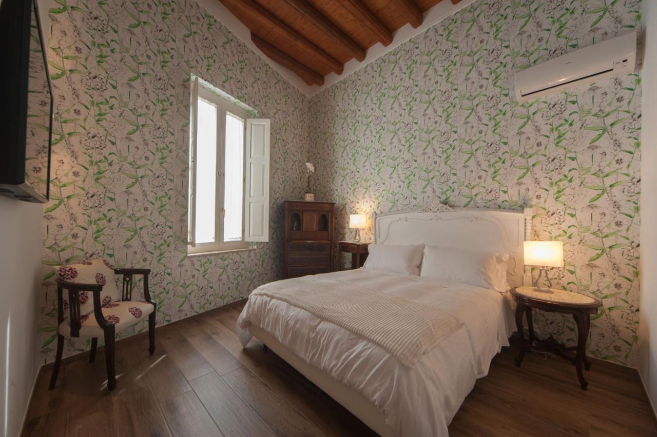 Bed and Breakfast La Soffitta Covelli Trani Exteriér fotografie
